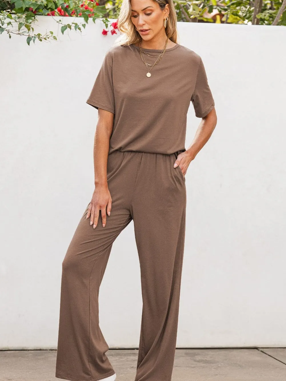 Casual Comfort: Two-Piece Set for Everyday Wear