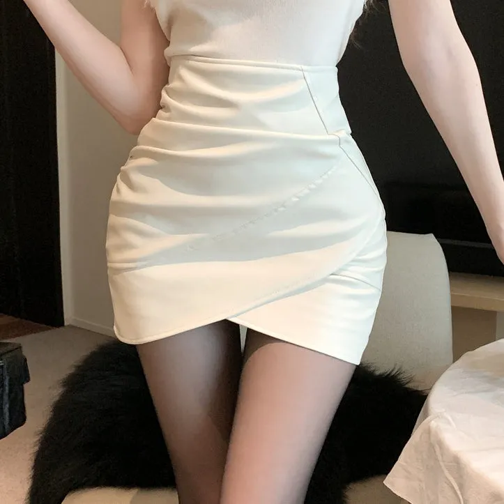 High-Waisted Irregular Pleated Hip-Covering Leather Skirt