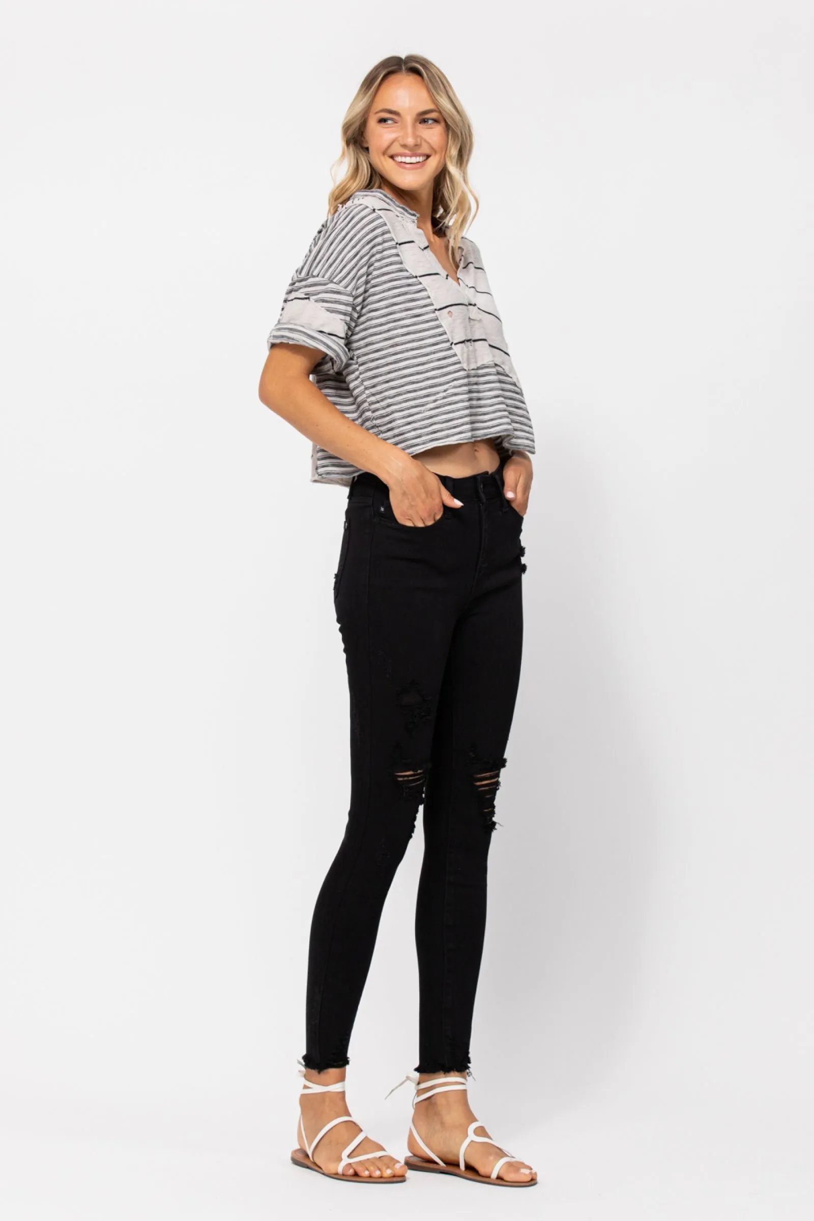 Jessie’s Girl Black Judy Blue Skinny Jeans