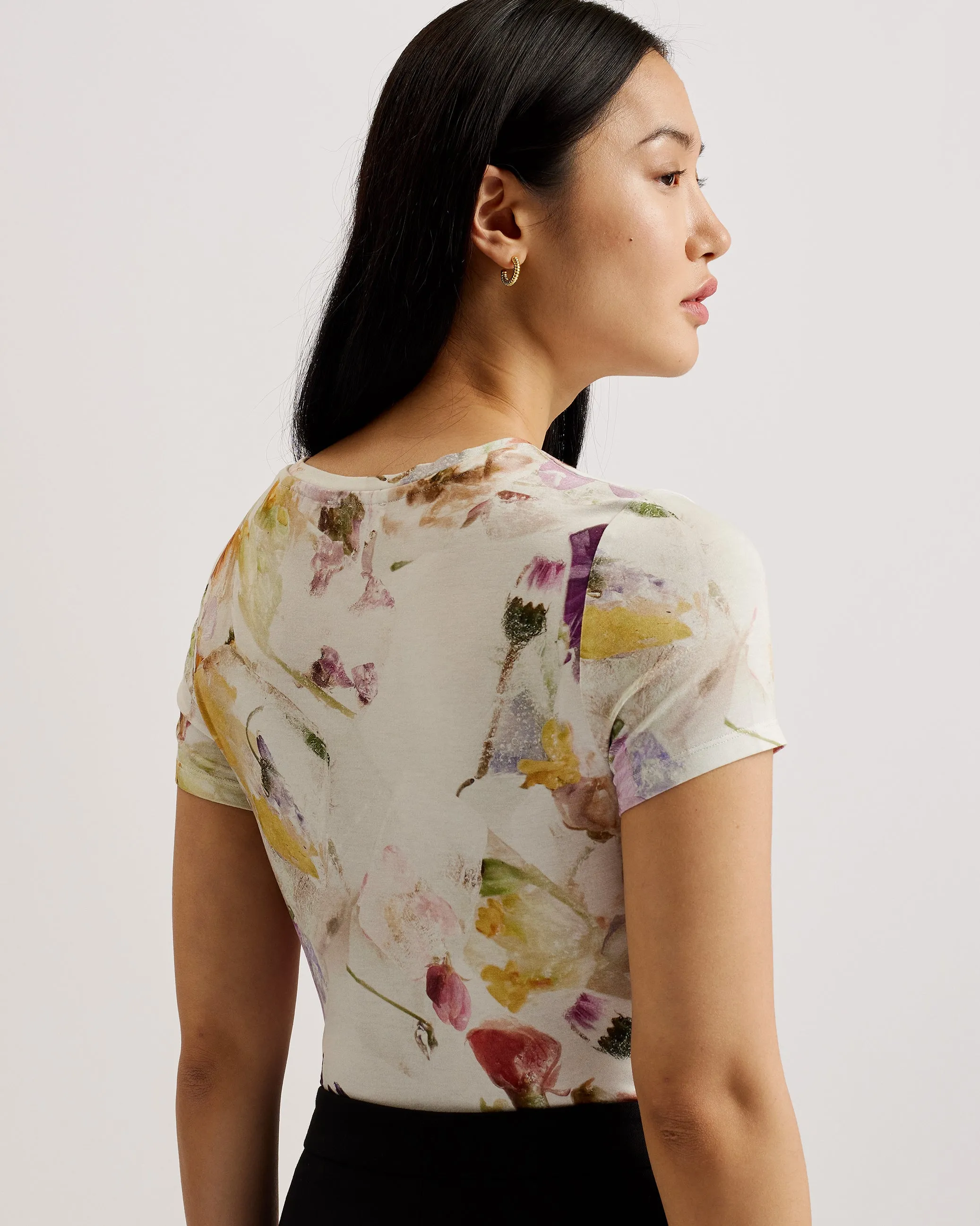 Libbyly Floral Print Fitted T-Shirt White