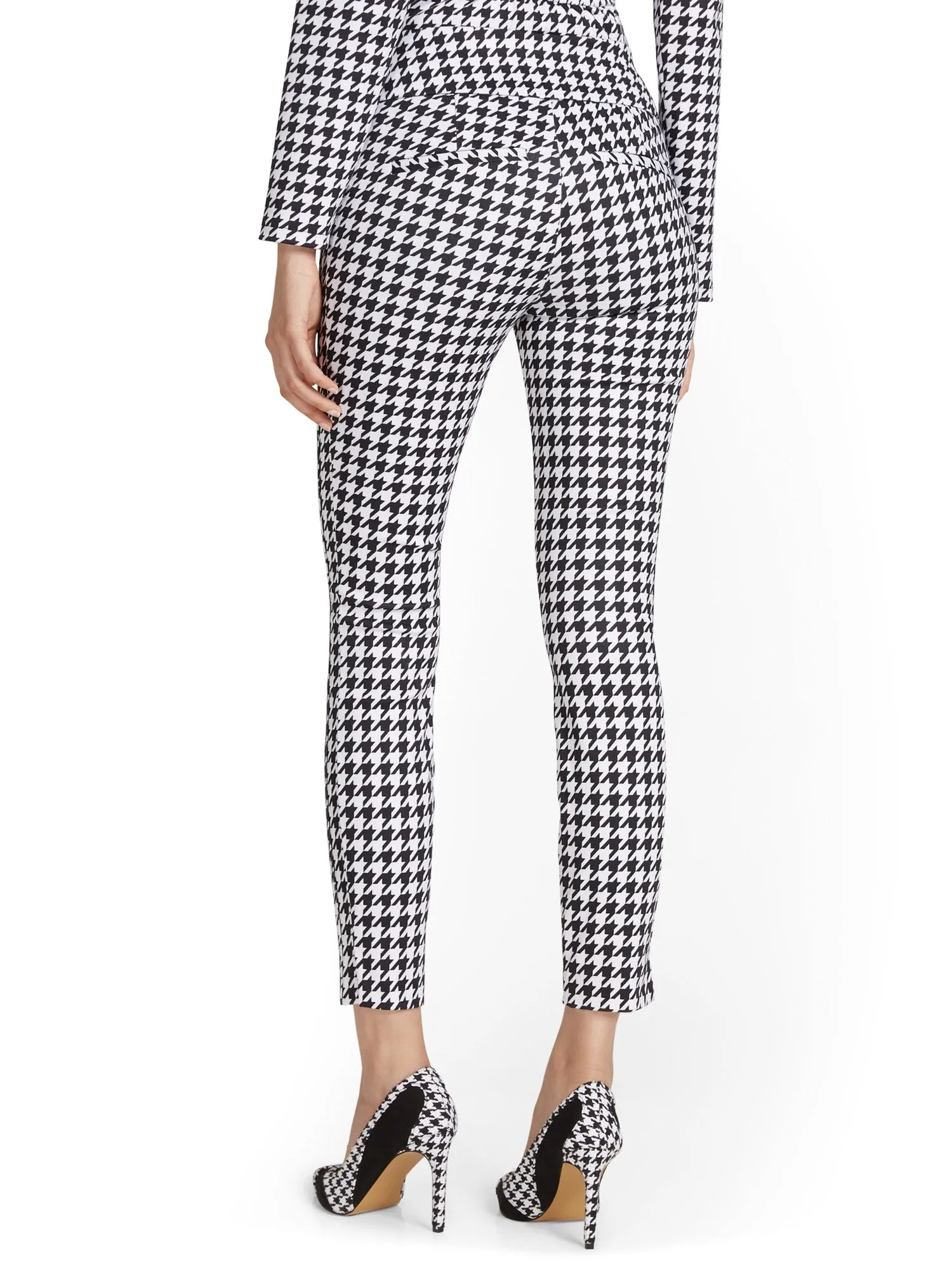 Pull-On Houndstooth Ankle Ponte Pant - Superflex