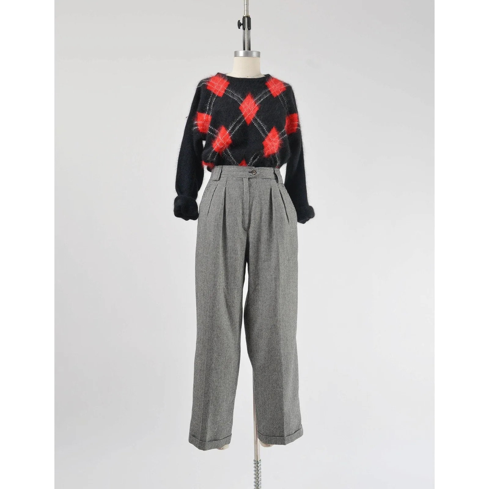 Vintage 80s Black and White Houndstooth Pants Wool Pleated Front Tapered Leg Trousers size M